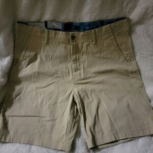 Men's Tan Shorts